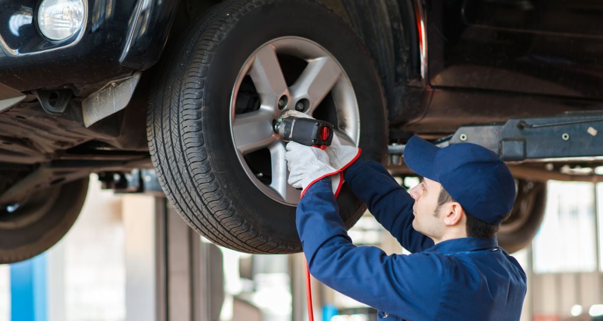 Tips Ganti Ban Aman Menjelang Musim Mudik