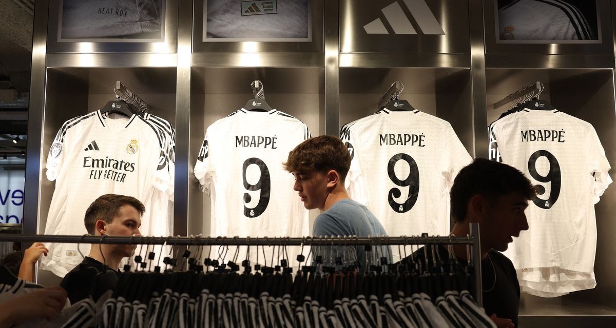Efek Kylian Mbappe: Catatkan Penjualan Merchandise Tertinggi