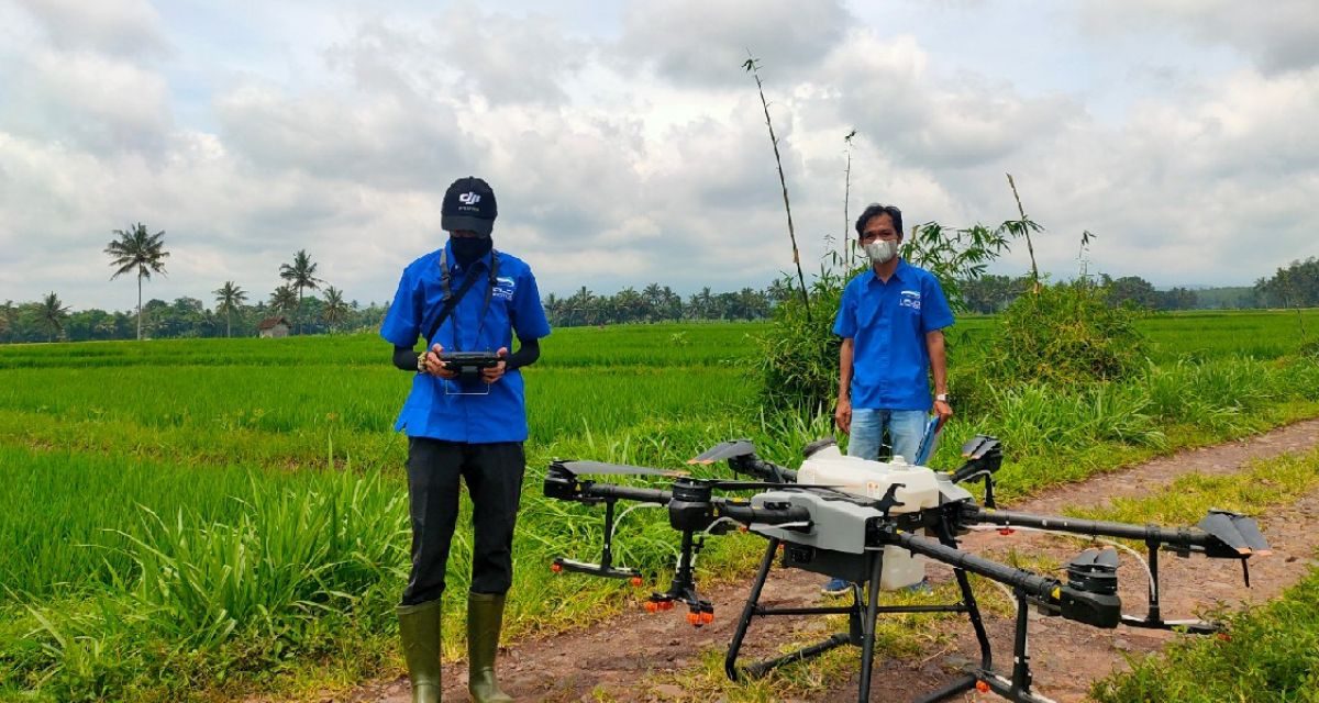 Petani Milenial Jawa Barat Manfaatkan Drone Secara Otomatis