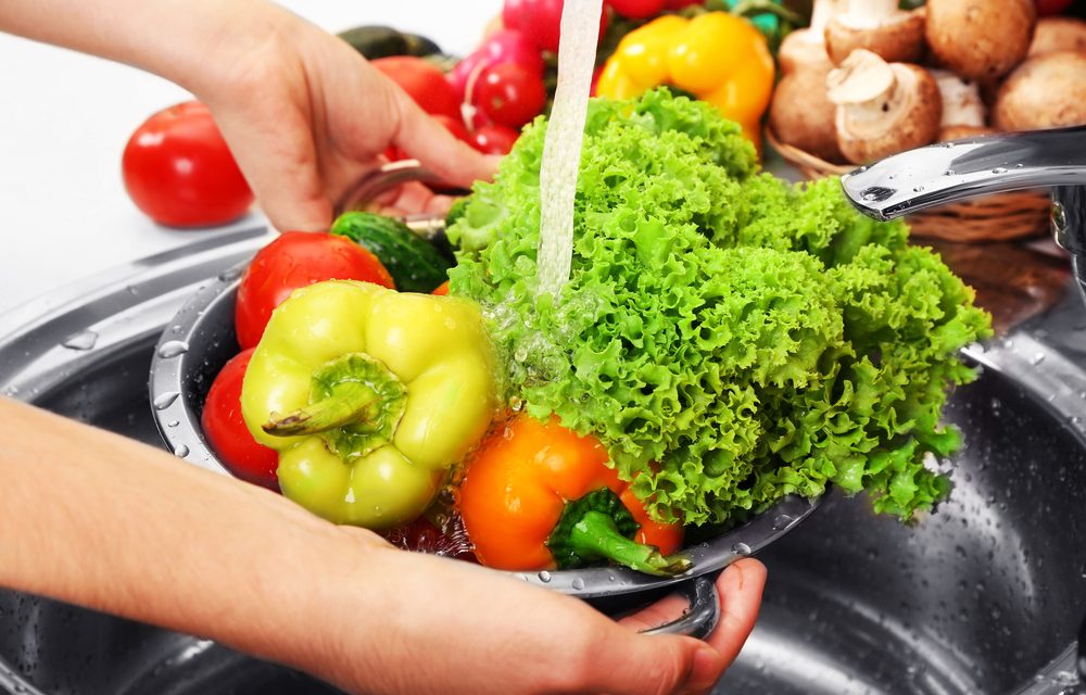 Tips Cuci Sayur Dan Buah Biar Bebas Dari Sisa Bahaya Pestisida