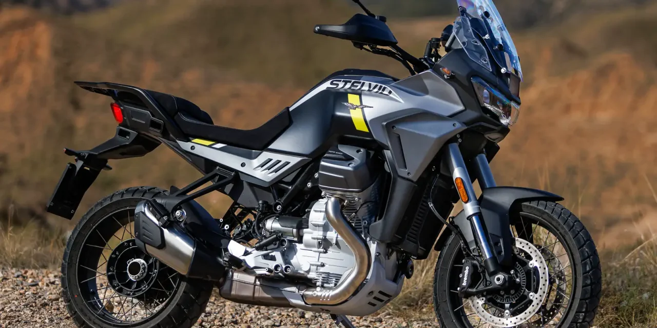 Moto Guzzi Stelvio: Adventure Bike Berfitur Radar Depan-Belakang