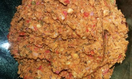 Sambal Rias Khas Tapanuli: Olahan Pedas Batang Kecombrang
