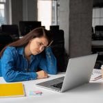 Atasi Post-Holiday Blues: Trik Atasi Malas Kerja Usai Cuti