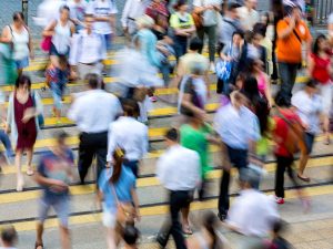 Fenomena Quiet Commuting Jalan Kaki Ke Kantor Makin Populer