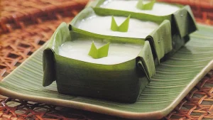 Kelezatan Kue Jorong-Jorong Takir Daun Pisang Khas Banten