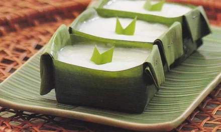 Kelezatan Kue Jorong-Jorong Takir Daun Pisang Khas Banten
